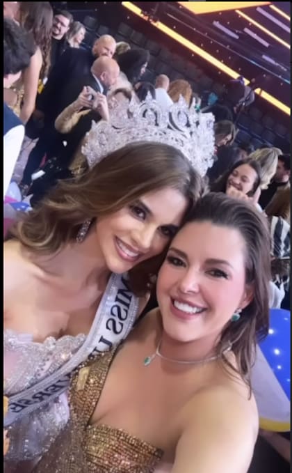 Alicia Machado celebró que Yamilex Hernández ganara la corona de Miss Universo Latina 2025 por ser de su equipo Esmeralda (Instagram/@machadooficial)