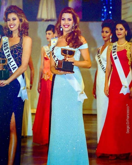 Alicia Machado tenía solo 19 años cuando ganó el Miss Universo 1996