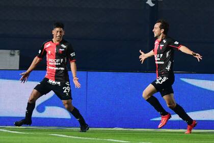 Aliendro y Bernardi, dos de los mejores jugadores de Colón