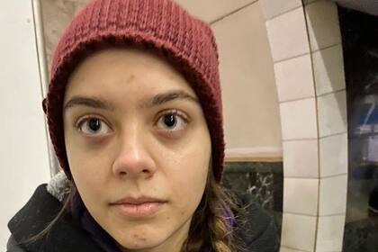 Alina cumplió 26 años en un refugio de Kiev