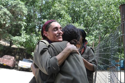 Alina (Legerin) vivió en las montañas del Kurdistán iranquí. Allí estudiaba kurmanji y se formaba políticamente.