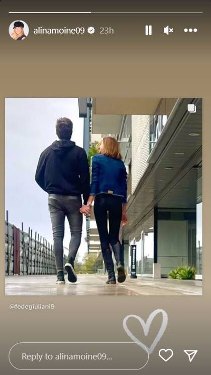 Alina Moine compartió en sus historias de Instagram la fotografía junto a Federico