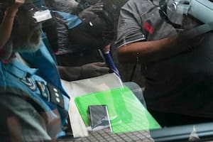 Qué se llevó la Justicia en el allanamiento a la asociación de anestesistas