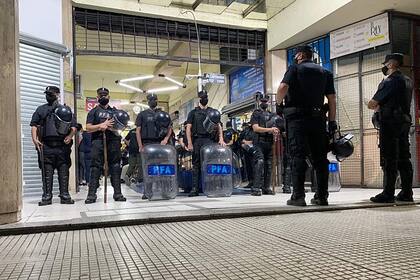 Allanamiento por robo de celulares