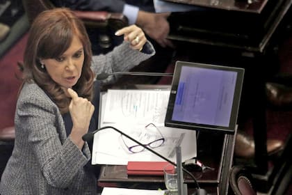 Allanamientos: Cristina Kirchner negó que haya &quot;bóvedas o documentos ilícitos&quot; en sus domicilios