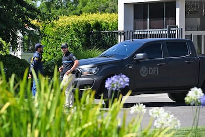 Allanamientos en el country Ayres Plaza de Pilar en el marco de la denuncia contra Sur Finanzas y la ruta del dinero AFA