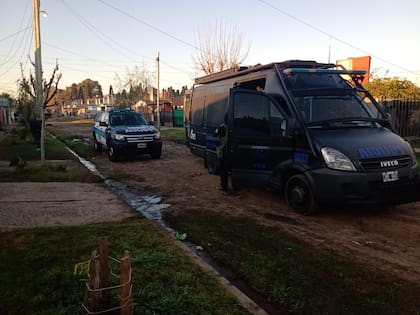 Allanamientos tras la denuncia por un caso de ataque sexual y robo, que comenzó en Badoo