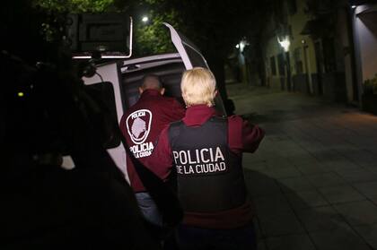 Allanaron un hotel alojamiento por los abusos en Independiente