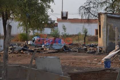 Allegados a Marisol Bustos quemaron la casa donde vivía Andrés Alejandro Suárez, detenido y acusado por el femicidio