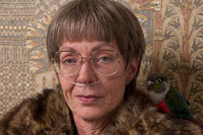 Allison Janney como LaVona Golden