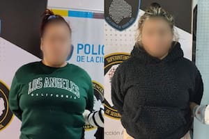 Detienen a dos viudas negras: cayeron por los gastos que hicieron luego de drogar y robarle a un hombre