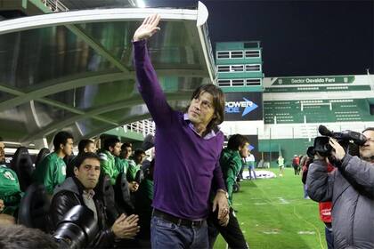 Almeyda se despidió de sus hinchas
