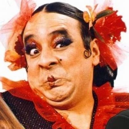 Almirón como Pacotillo, su reconocido personaje de humor