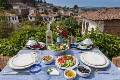 Almuerzo en el hotel Terrace House en Sirince.
