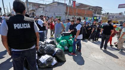 Alrededor de 500 allanamientos fueron ordenados por el juez federal Federico Villena en el marco de una investigación por falsificación de marcas en La Salada