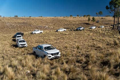 Alrededor de 60 camionetas pusieron a prueba la Titano en las sierras cordobesas.