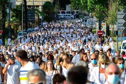 Alrededor de 6000 personas se manifestaron para exigir justicia por el ataque a Philippe Monguillot