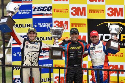 Altuna festejó en la segunda carrera