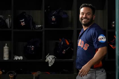 Altuve comenzó su carrera con un bono de solo US$15.000 y logró ascender directamente a las Grandes Ligas en 2011, donde ya consiguió ingresos de US$160 millones