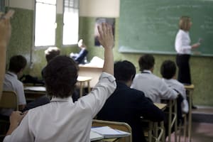 En Santa Fe rechazan una nueva forma de evaluar y la extensión de clases hasta el 23 de diciembre