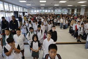 Cómo es la nueva escuela que inauguró la ciudad en un barrio de la zona sur