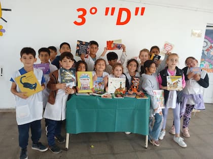 Alumnos de tercer grado de una escuela de La Banda, Santiago del Estero