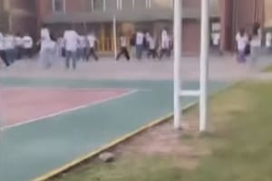 El dramático testimonio de una docente que estaba en la escuela cuando el alumno comenzó el ataque