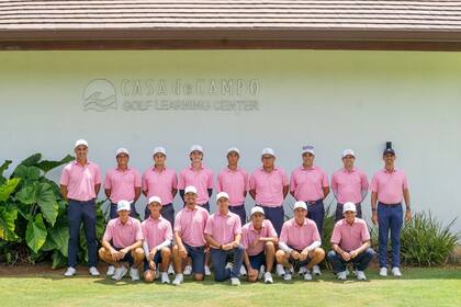 Alumnos y profesores de LAAC Academy en Casa de Campo, República Dominicana