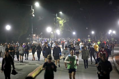 Aluvión de gente en Palermo para realizar ejercicio