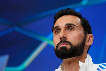 Álvaro Arbeloa en confernecia de prensa post eliminación