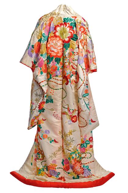 Amaba los kimonos y tenía una colección. Los especialistas calculan que la puja por esta pieza podría llegar a los 10.000 dólares.
