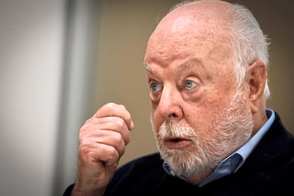 Amadasi: "Los trabajos a los que acceden los mayores son del estilo precario. En la jerga de la OIT, es trabajo no decente"