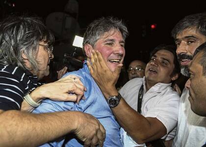 Boudou salió en libertad y se quejó de las detenciones de varios compañeros; "Es un sistema que tiene que ver más con el escarnio que con la Justicia".