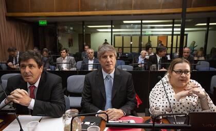 Amado Boudou y Graciana Peñafort, durante una audiencia ante el Tribunal Oral Federal N°8, en el juicio por la adulteración de documentación pública y la compra de autos para el Ministerio de Economía