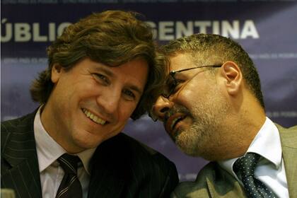 Amado Boudou y Roberto Feletti, en sus épocas de ministro y vice ministro