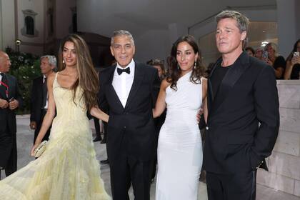 Amal Clooney, George Clooney, Brad Pitt e Inés de Ramón en Venecia