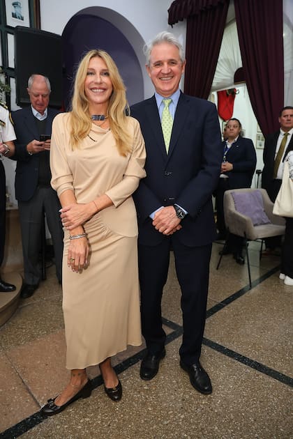 Amalia Amoedo y Juan José Cruces, rector de la Universidad Torcuato Di Tella