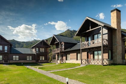 Amancio Hotel &Spa a orillas del lago Meliquina