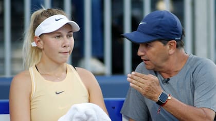 Amanda Anisimova y su padre, Konstantin, fallecido de un ataque al corazón en 2019