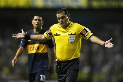 Amarilla dirigió la derrota de Boca ante Nacional