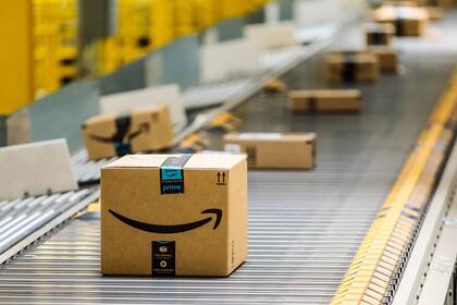 Amazon deberá retirar del mercado más de 400.000 productos afectados