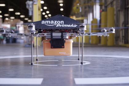 Amazon viene trabajando hace varios años en su plan para hacer entregas vía drones