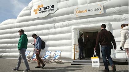 Amazon Web Services concentra alrededor del 45% del mercado de almacenamiento web en Internet