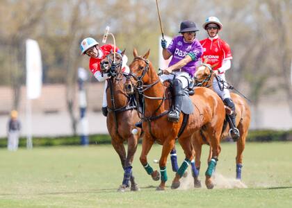 Ambos Adolfo Cambiaso e Hilario Ulloa serán protagonistas este sábado de la final del Abierto De Jockey Club de polo, Scone vs. La Hache.