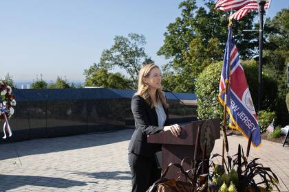 Ambos candidatos se mostraron en desacuerdo con el incremento de las facturas de luz