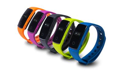 Ambos modelos de pulseras se vincular con teléfonos Android o con el iPhone