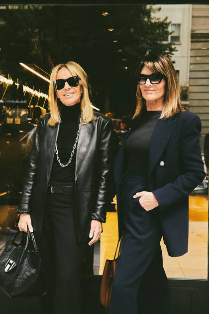 Amelia Sabán y Teresa Calandra