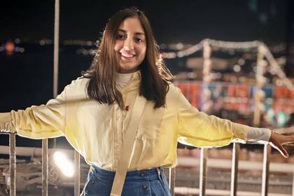 América Yamelith Sánchez, la joven xalapeña que murió cuando el buque escuela de la Armada de México Cuauhtémoc chocó contra el Puente de Brooklyn