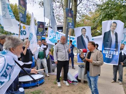Ammaturo durante un acto en Quilmes