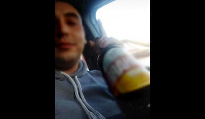 Amoedo había subido a sus redes imágenes de él bebiendo antes del accidente.